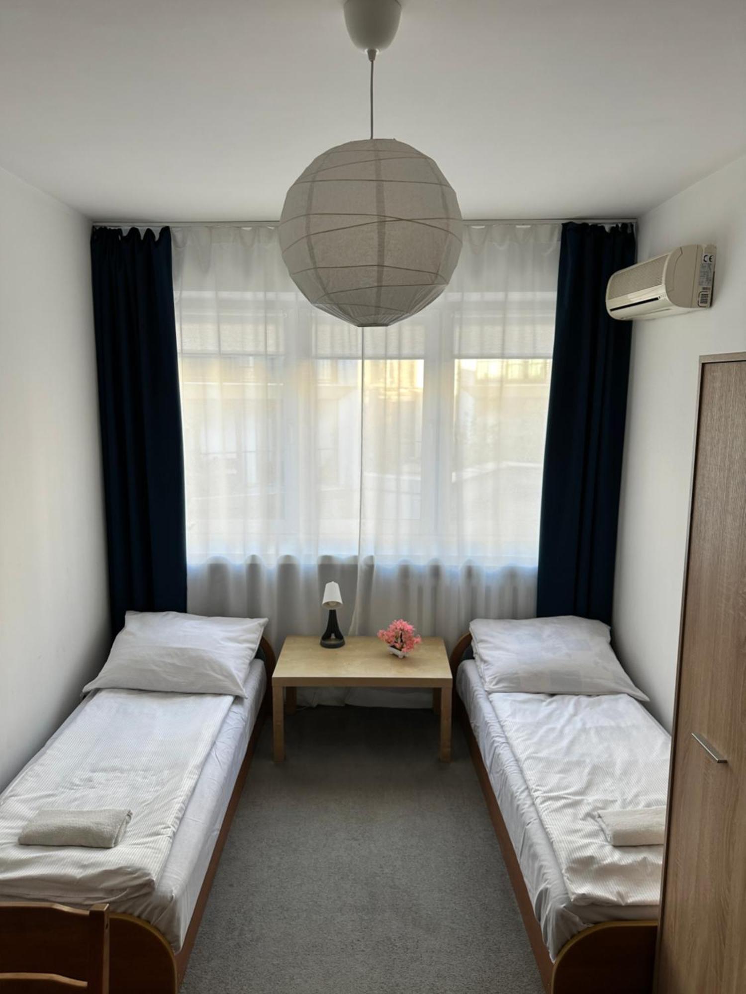 Hostel Demi Cracovie Extérieur photo